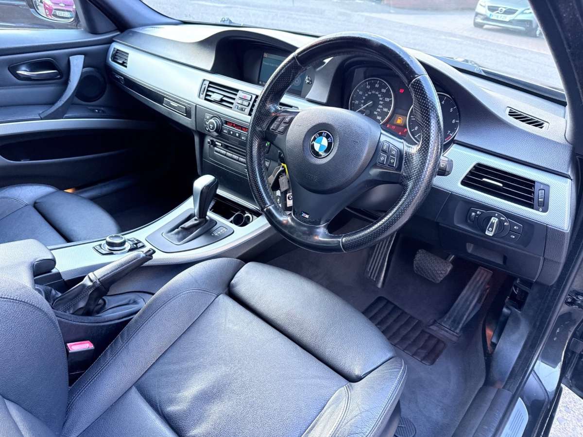 2009 BMW 3 Series 2.0 320i M Sport Saloon 4dr Petrol Steptronic Euro 4 (170 ps)