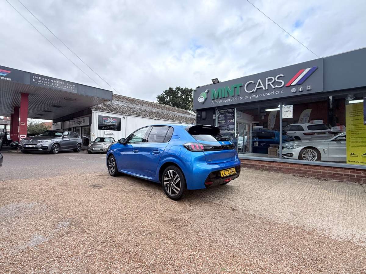 2023 Peugeot 208 1.2 PureTech Allure Premium + Hatchback 5dr Petrol EAT Euro 6 (s/s) (100 ps)