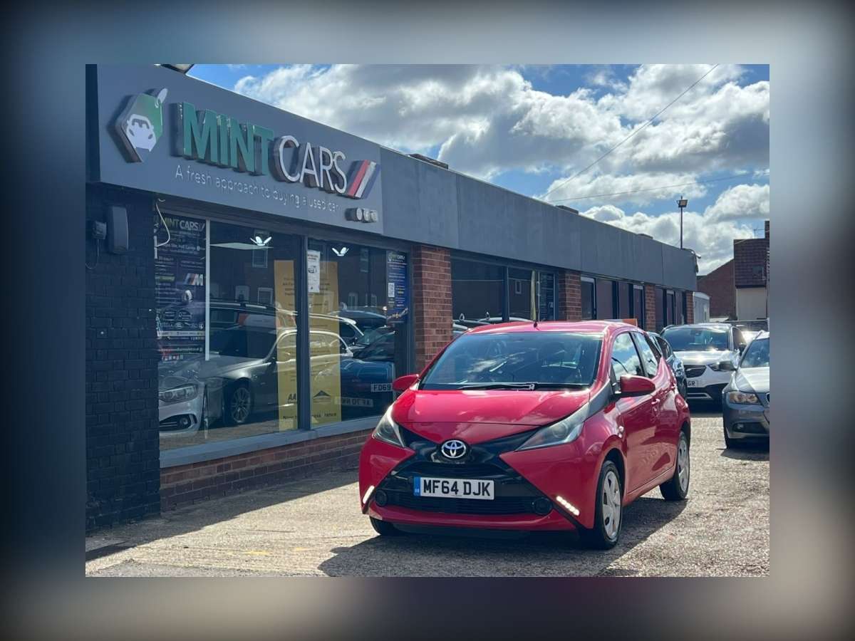 2014 Toyota Aygo 1.0 VVT-i x-play Hatchback 5dr Petrol Manual Euro 5 Euro 5 (68 ps)