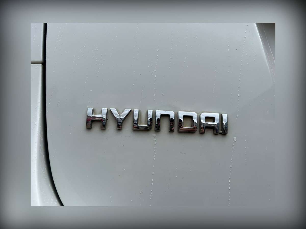 2010 Hyundai Santa Fe 2.2 CRDi Premium SUV 5dr Diesel Auto 4WD Euro 5 (5 seat) (194 bhp)