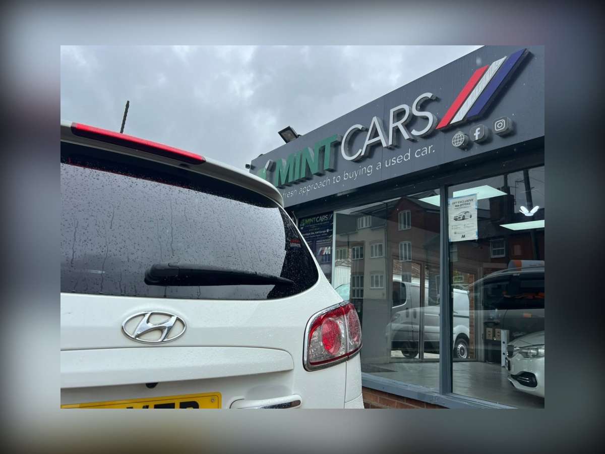 2010 Hyundai Santa Fe 2.2 CRDi Premium SUV 5dr Diesel Auto 4WD Euro 5 (5 seat) (194 bhp)