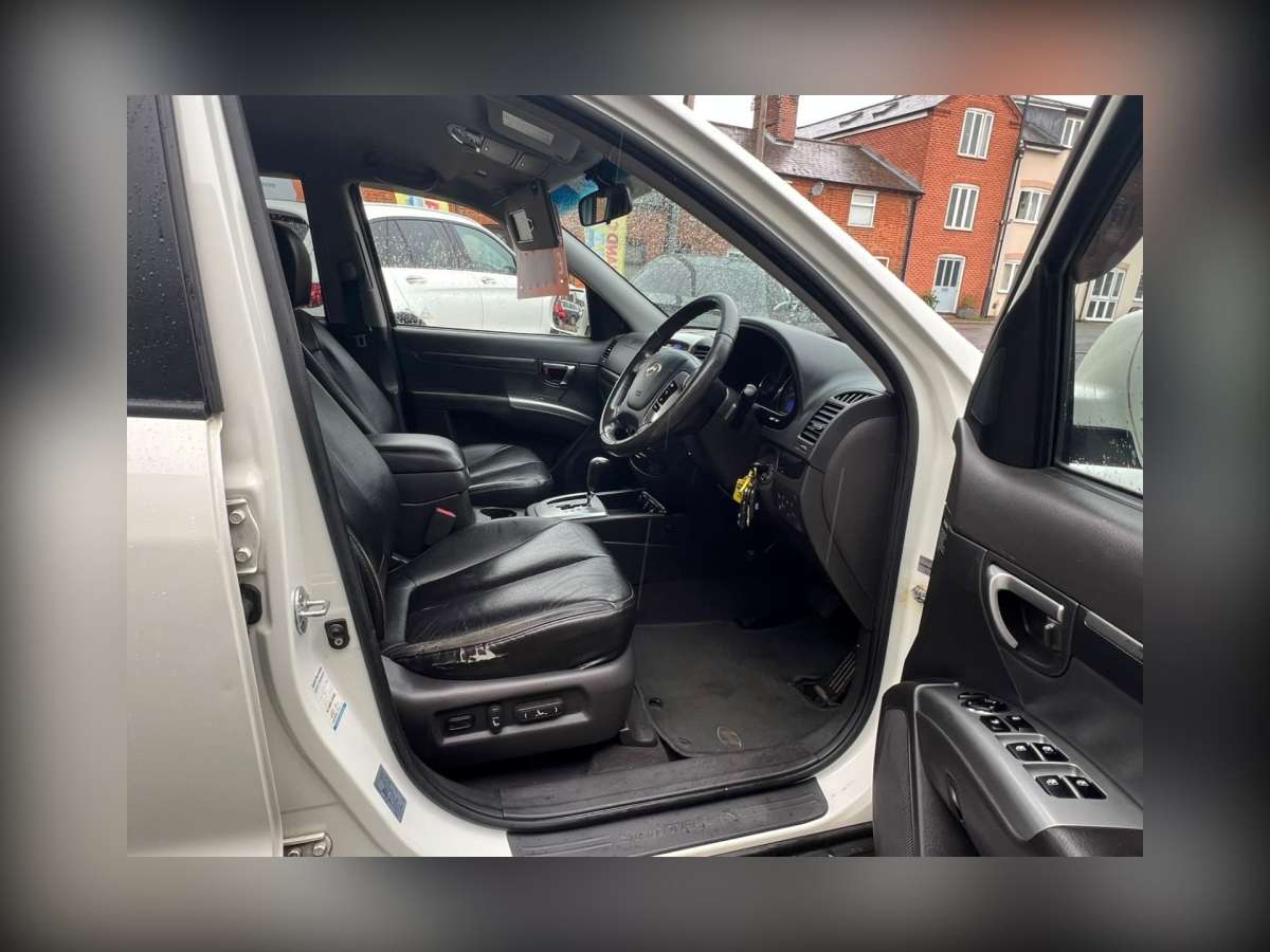2010 Hyundai Santa Fe 2.2 CRDi Premium SUV 5dr Diesel Auto 4WD Euro 5 (5 seat) (194 bhp)