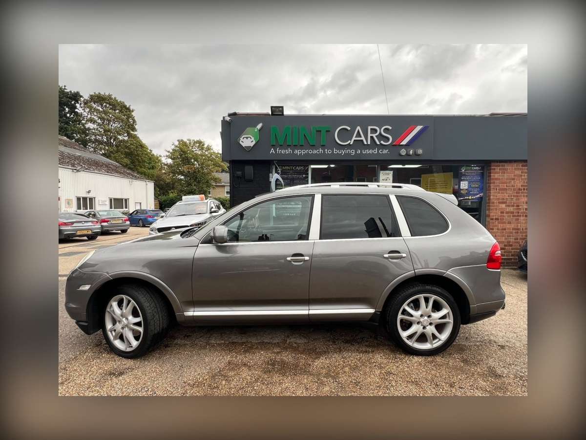 2009 Porsche Cayenne 3.0 TDI V6 SUV 5dr Diesel Tiptronic S AWD (244 g/km, 237 bhp)