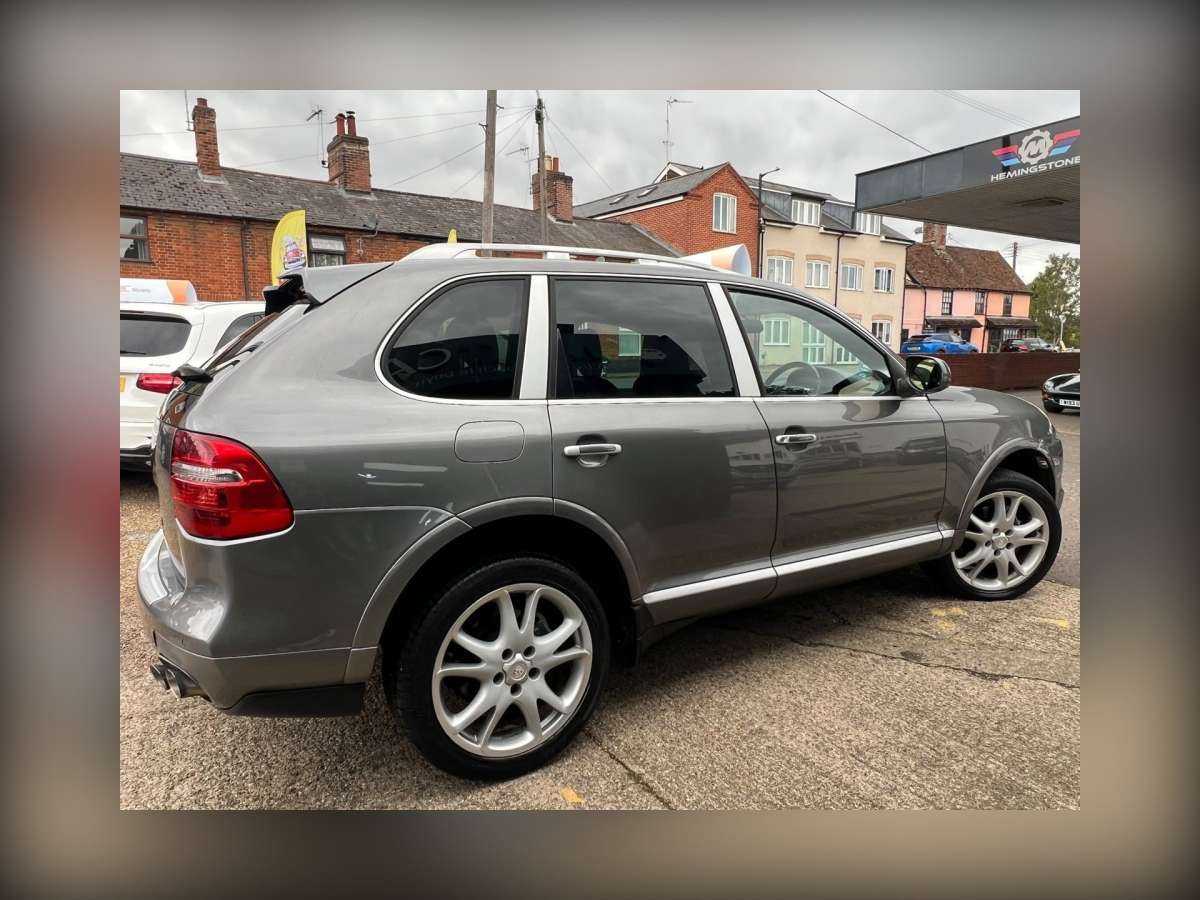 2009 Porsche Cayenne 3.0 TDI V6 SUV 5dr Diesel Tiptronic S AWD (244 g/km, 237 bhp)