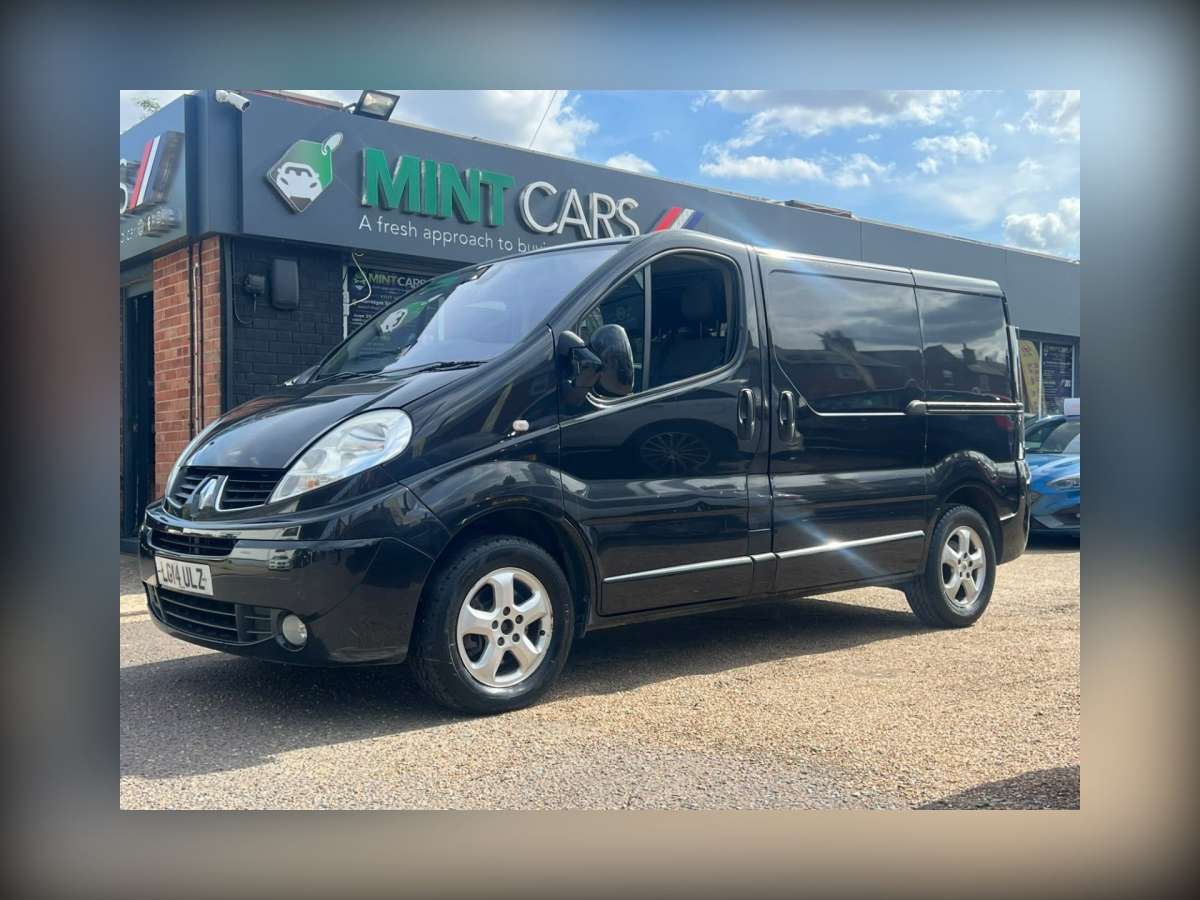 2014 Renault Trafic 2.0 dCi SL27 Sport Panel Van 3dr Diesel Manual L1 H1 (198 g/km, 115 bhp)