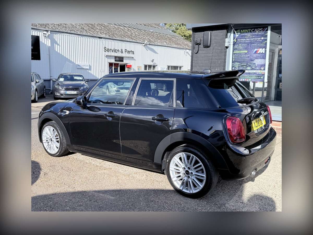 2018 Mini Hatch 1.5 Cooper Hatchback 5dr Petrol Manual Euro 6 (s/s) (136 ps)