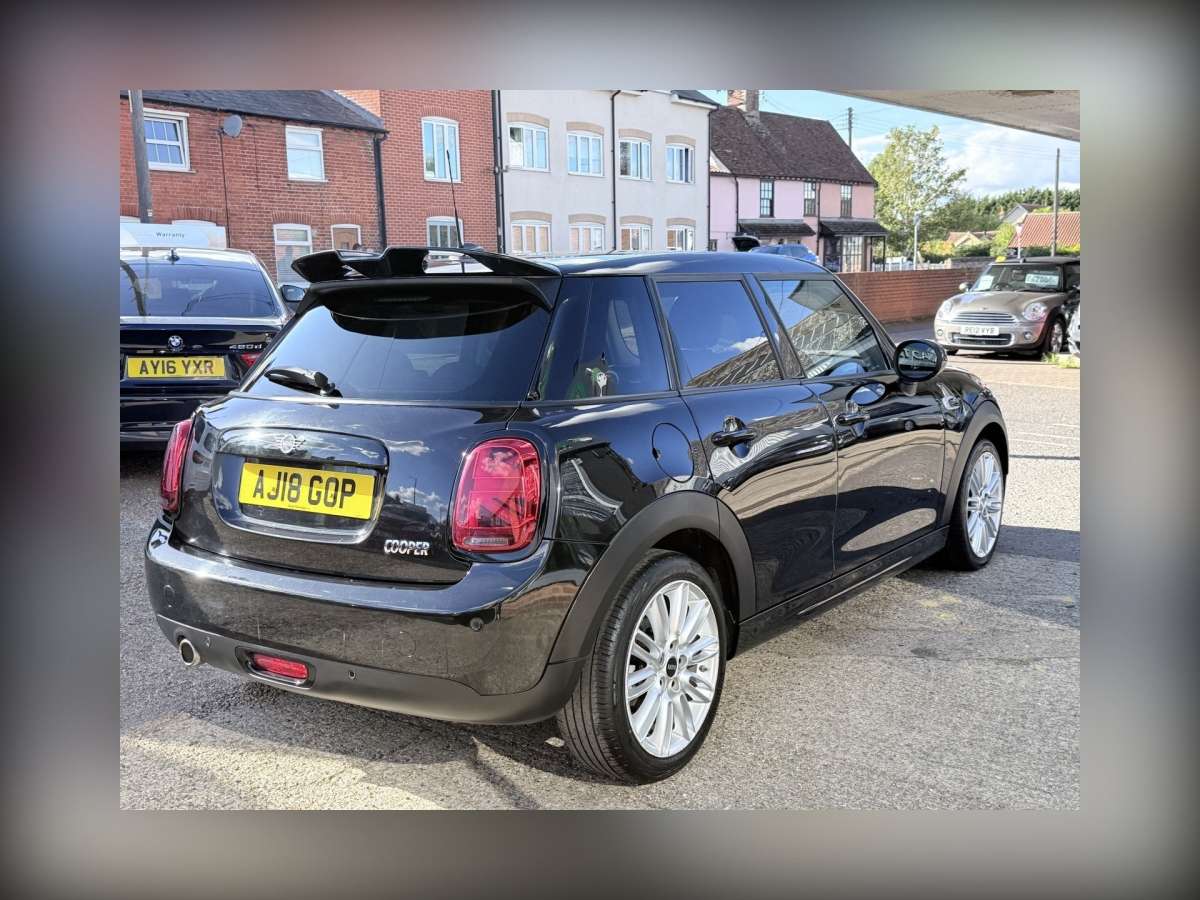 2018 Mini Hatch 1.5 Cooper Hatchback 5dr Petrol Manual Euro 6 (s/s) (136 ps)
