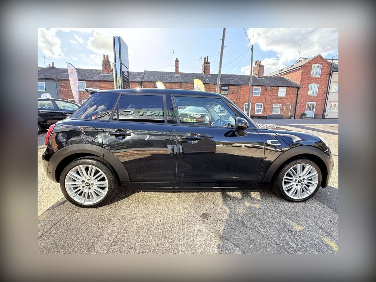 2018 Mini Hatch 1.5 Cooper Hatchback 5dr Petrol Manual Euro 6 (s/s) (136 ps)