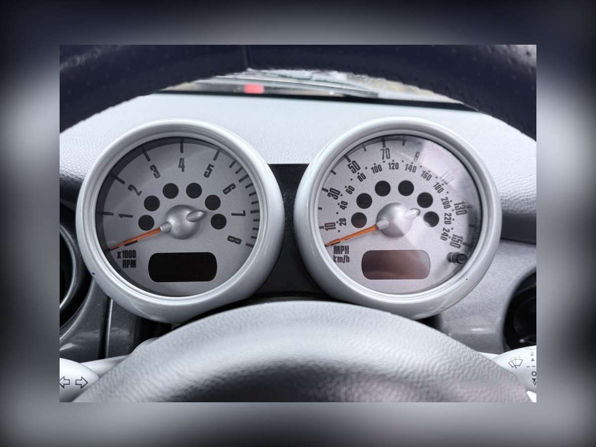2004 Mini Hatch 1.6 One Hatchback 3dr Petrol Manual Euro 4 (90 bhp)