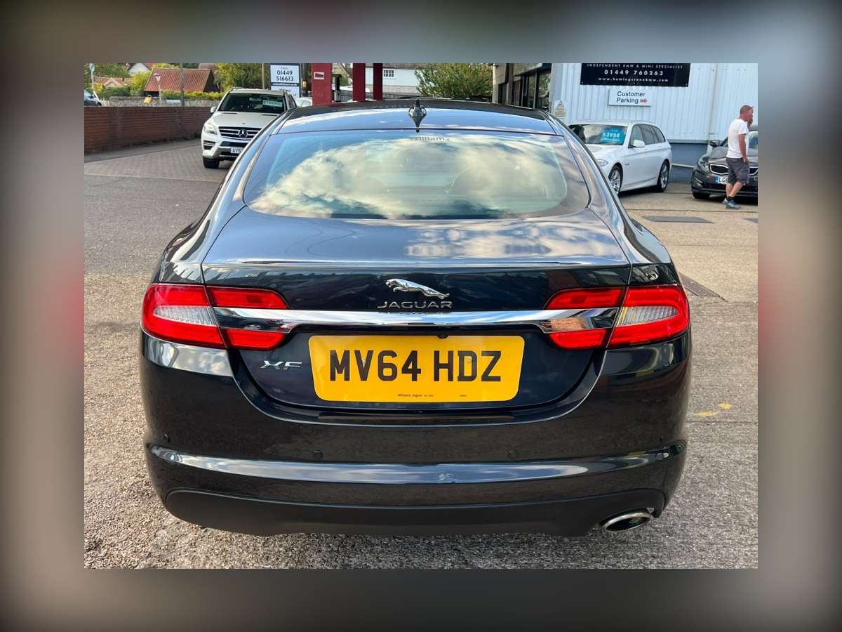 2014 Jaguar XF 2.2d Luxury Saloon 4dr Diesel Auto Euro 5 (s/s) (163 ps)