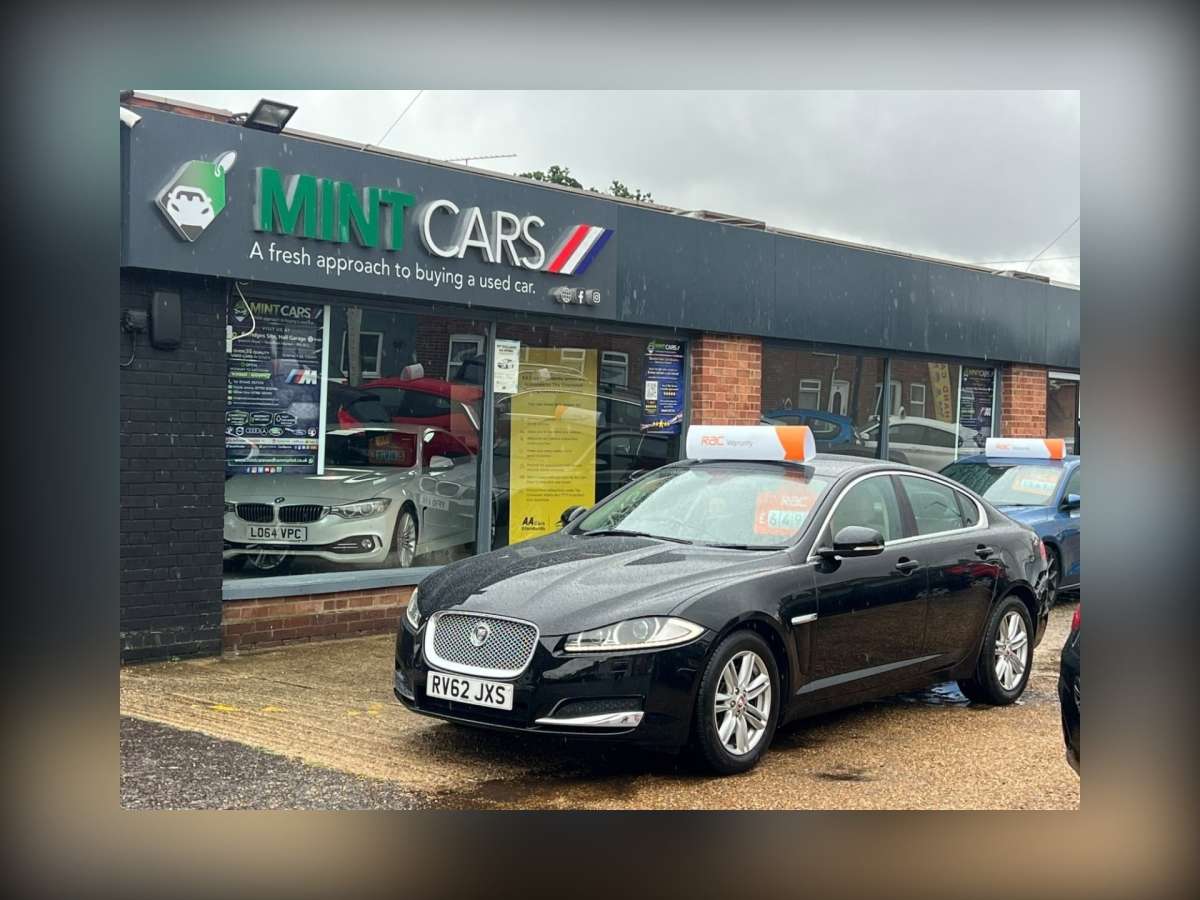 2012 Jaguar XF 2.2d SE Business Saloon 4dr Diesel Auto Euro 5 (s/s) (163 ps)