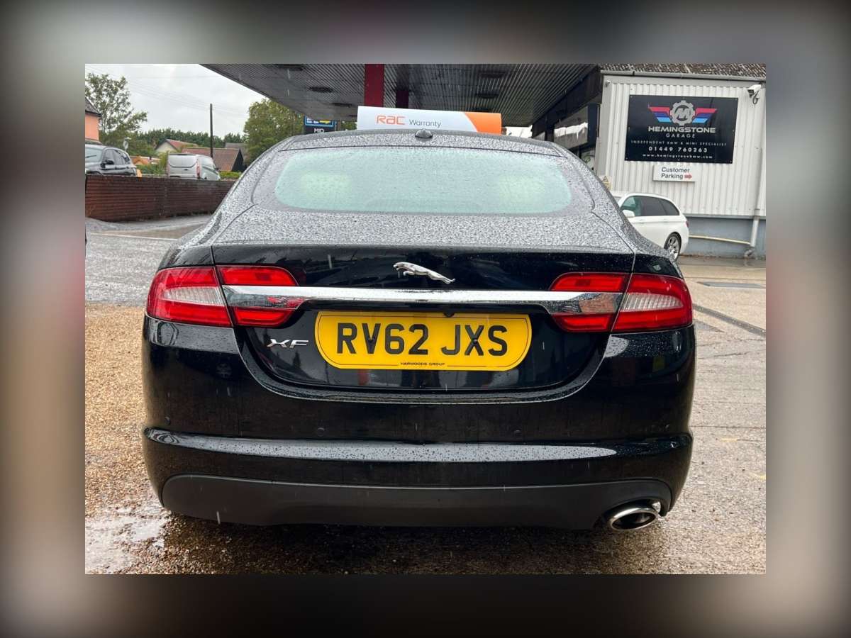 2012 Jaguar XF 2.2d SE Business Saloon 4dr Diesel Auto Euro 5 (s/s) (163 ps)