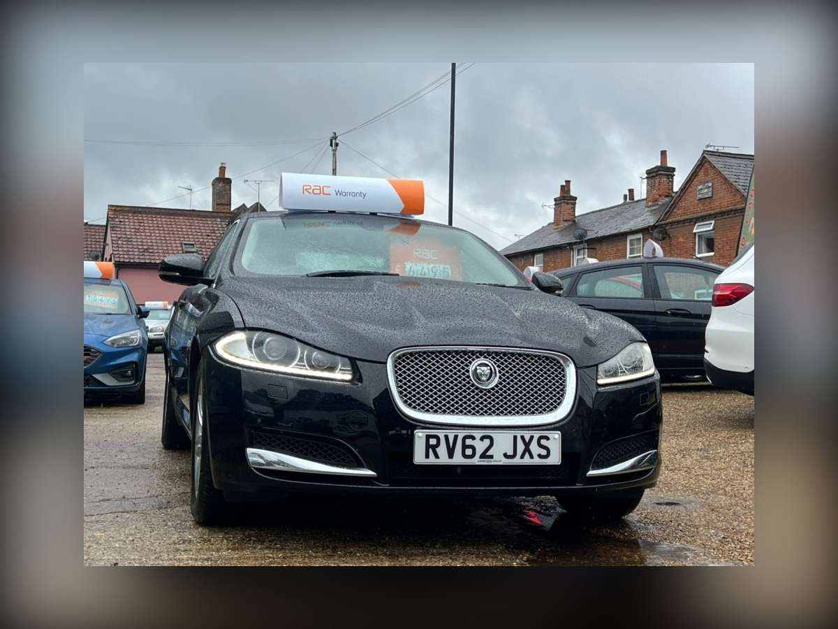 2012 Jaguar XF 2.2d SE Business Saloon 4dr Diesel Auto Euro 5 (s/s) (163 ps)