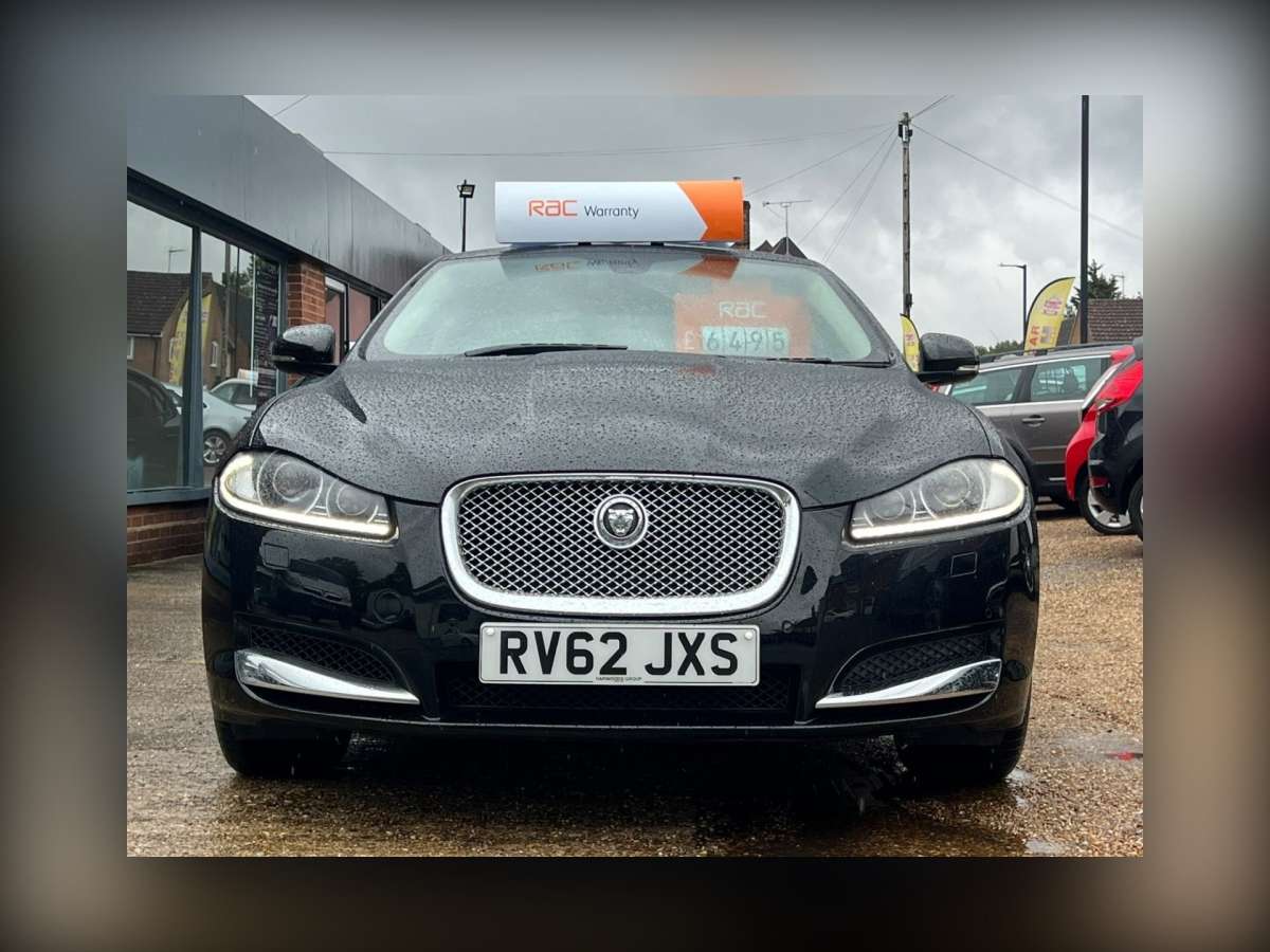 2012 Jaguar XF 2.2d SE Business Saloon 4dr Diesel Auto Euro 5 (s/s) (163 ps)