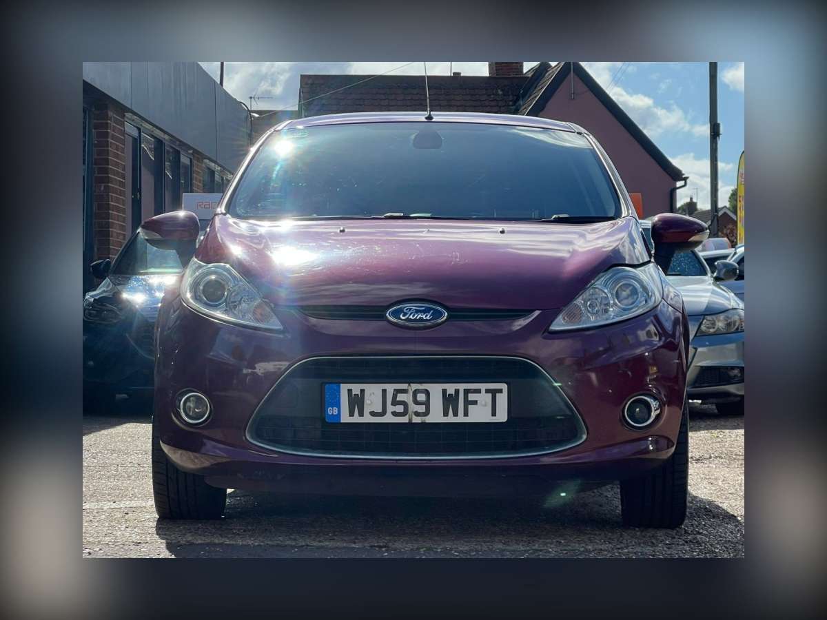 2009 Ford Fiesta 1.4 Titanium Hatchback 5dr Petrol Automatic (154 g/km, 94 bhp)