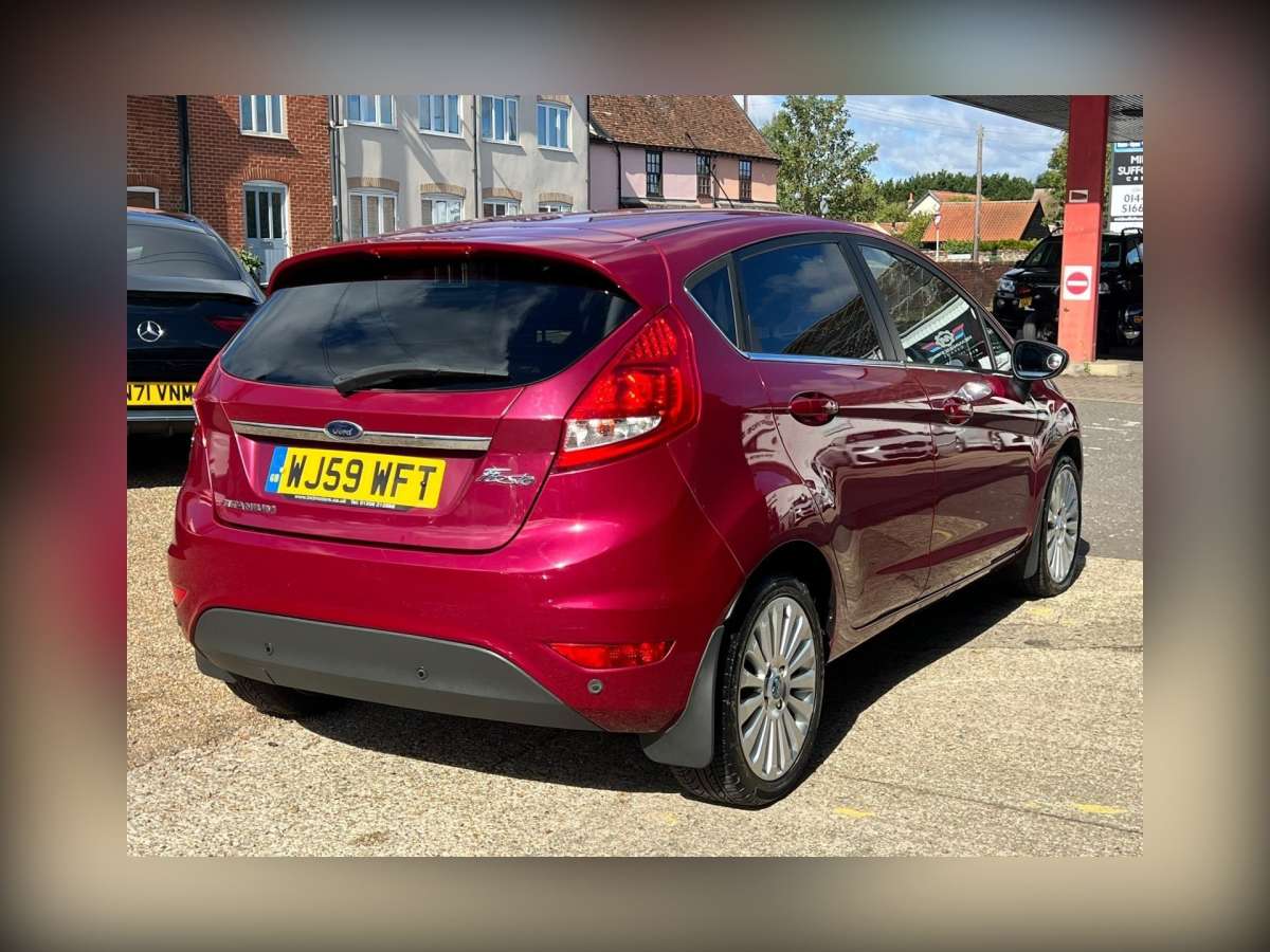 2009 Ford Fiesta 1.4 Titanium Hatchback 5dr Petrol Automatic (154 g/km, 94 bhp)