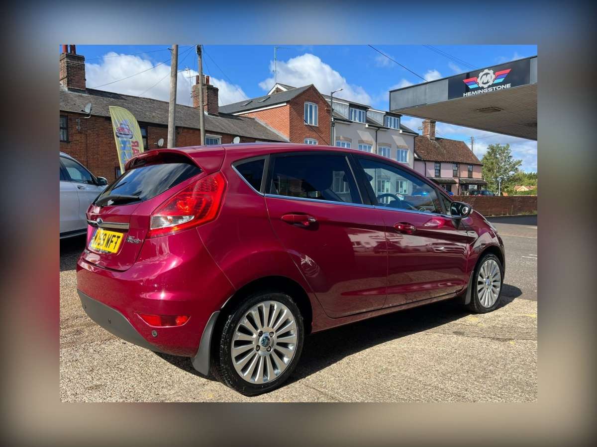 2009 Ford Fiesta 1.4 Titanium Hatchback 5dr Petrol Automatic (154 g/km, 94 bhp)