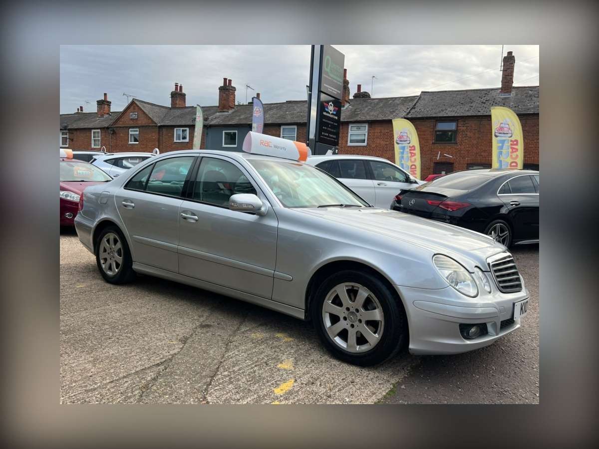 2008 Mercedes-Benz E Class 2.1 E220 CDI Classic Saloon 4dr Diesel Automatic (174 g/km, 170 bhp)