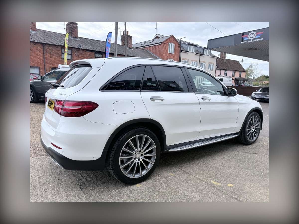 2015 Mercedes-Benz GLC 2.1 GLC220d AMG Line (Premium Plus) SUV 5dr Diesel G-Tronic 4MATIC Euro 6 (s/s) (170 ps)