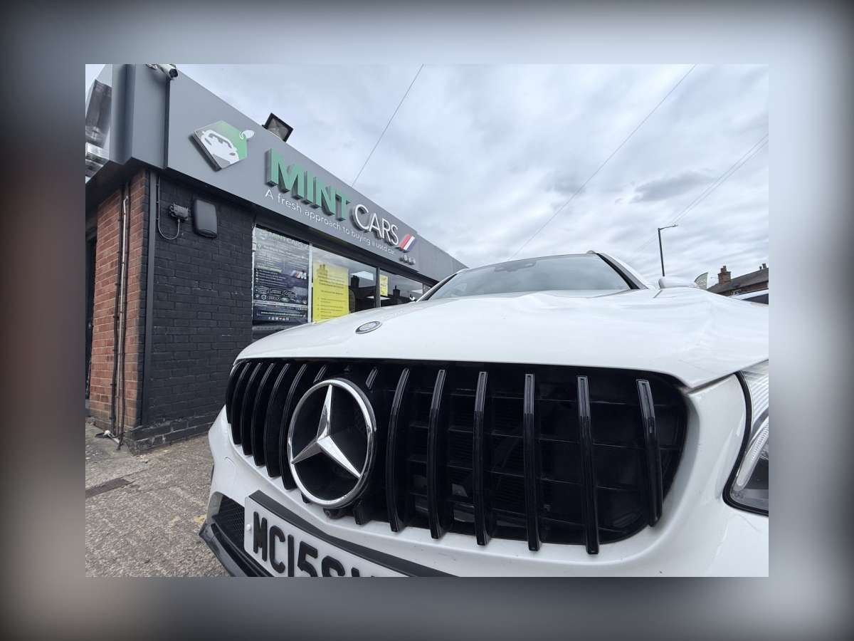 2015 Mercedes-Benz GLC 2.1 GLC220d AMG Line (Premium Plus) SUV 5dr Diesel G-Tronic 4MATIC Euro 6 (s/s) (170 ps)