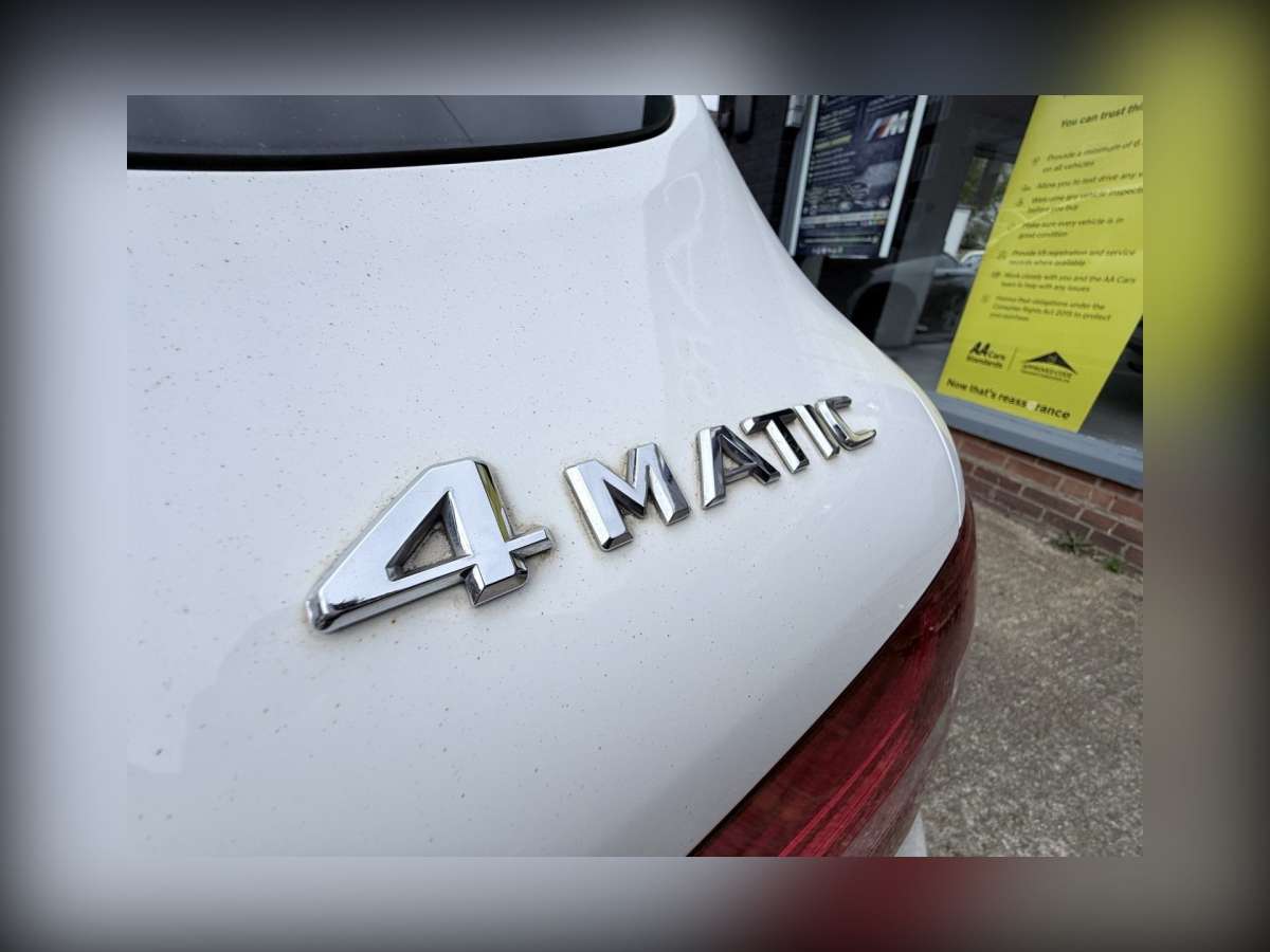 2015 Mercedes-Benz GLC 2.1 GLC220d AMG Line (Premium Plus) SUV 5dr Diesel G-Tronic 4MATIC Euro 6 (s/s) (170 ps)
