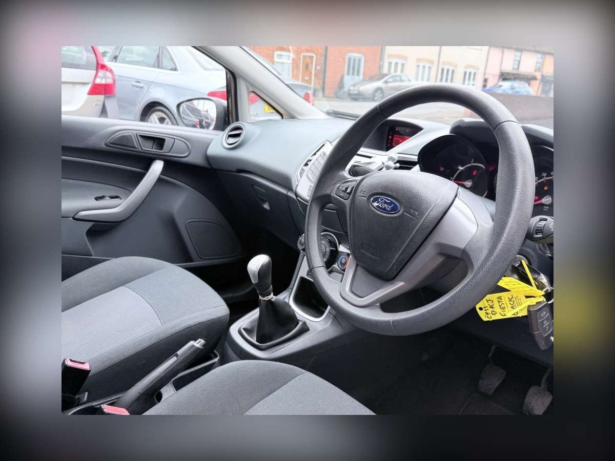 2011 Ford Fiesta 1.25 Edge Hatchback 5dr Petrol Manual (127 g/km, 59 bhp)