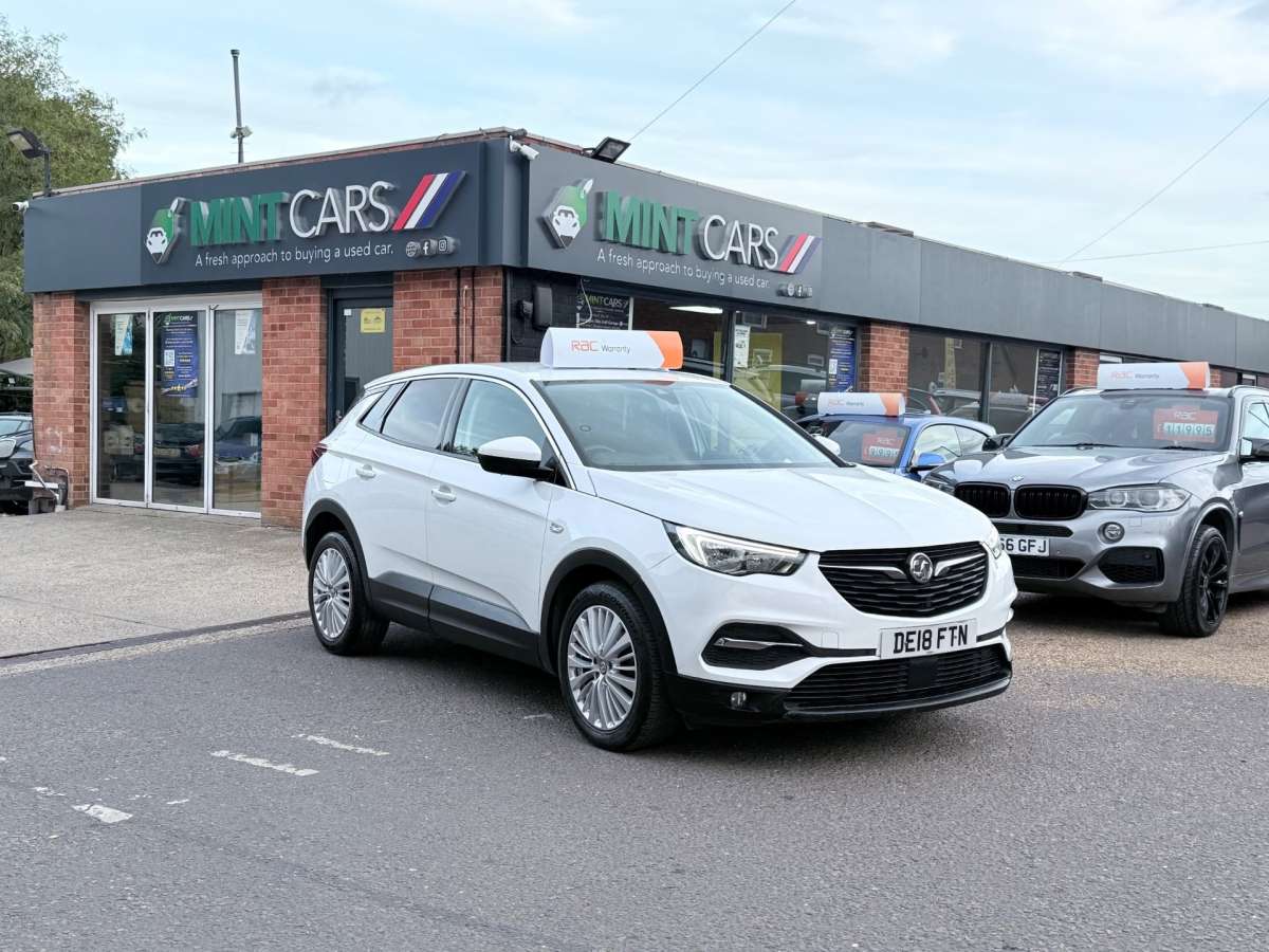 2018 Vauxhall Grandland X 1.2 Turbo Sport Nav SUV 5dr Petrol Auto Euro 6 (s/s) (130 ps)