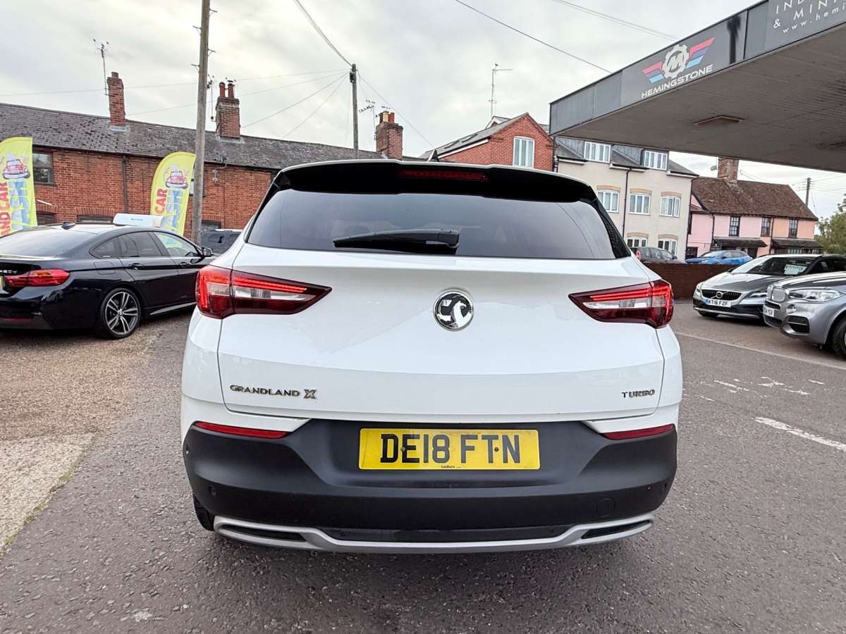2018 Vauxhall Grandland X 1.2 Turbo Sport Nav SUV 5dr Petrol Auto Euro 6 (s/s) (130 ps)
