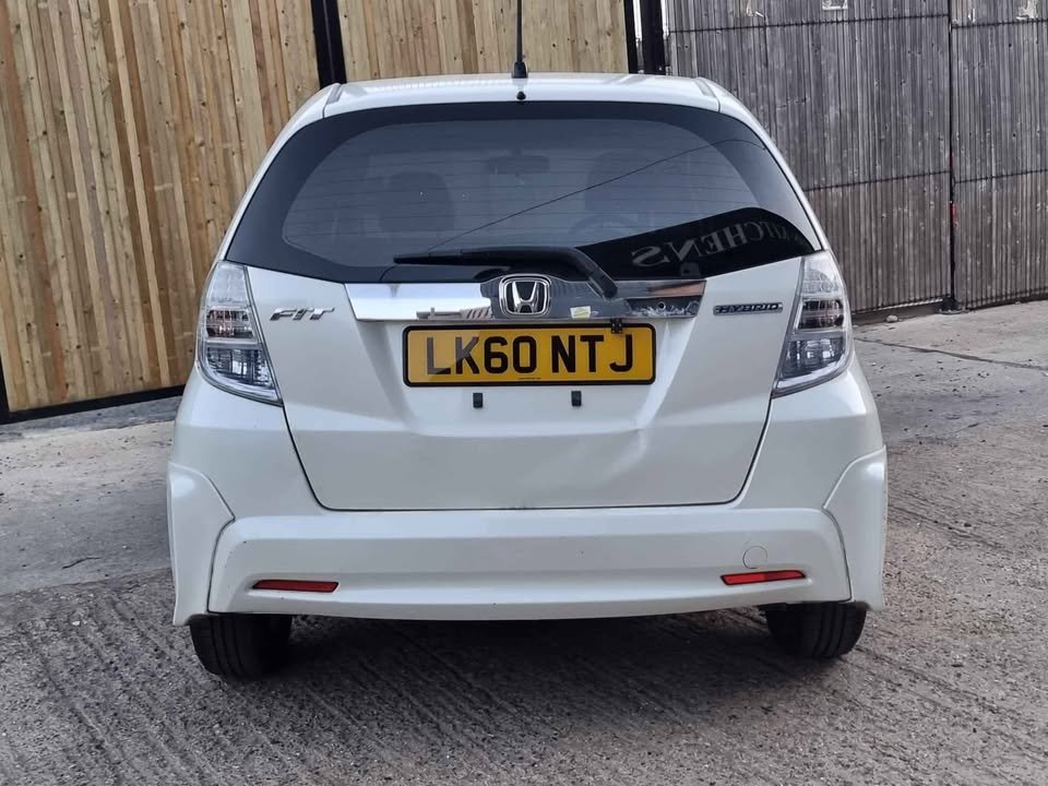 2010 Honda Fit White