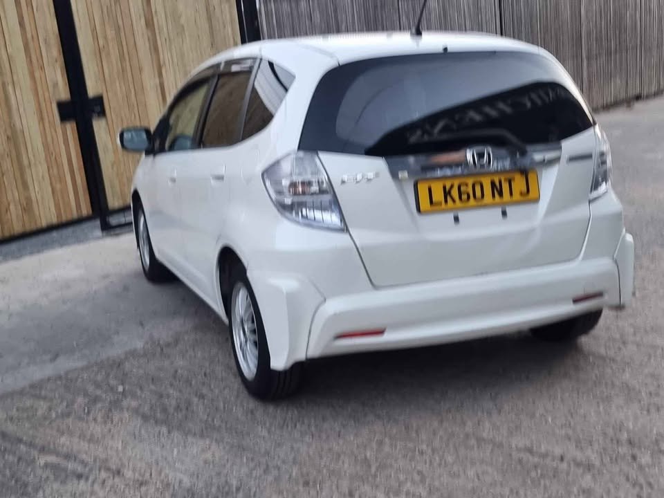 2010 Honda Fit White