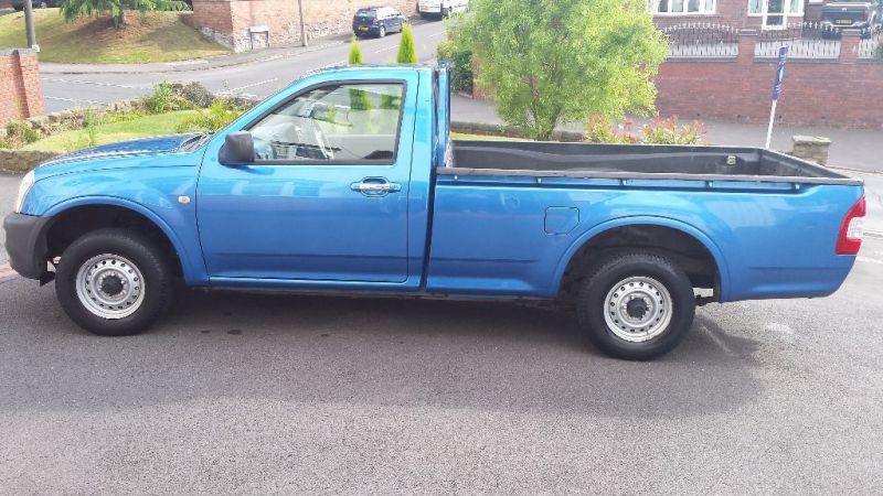 2004 Isuzu Rodeo TD 4x2 Single Cab Pick Up Truck ( ) image 3