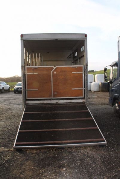 1996 7.5 t Horsebox for sale image 2