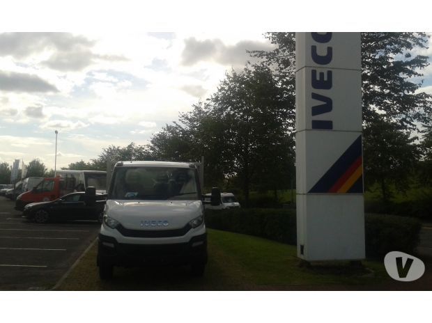 2014 Iveco Daily Chassis Cab 70C17 image 2