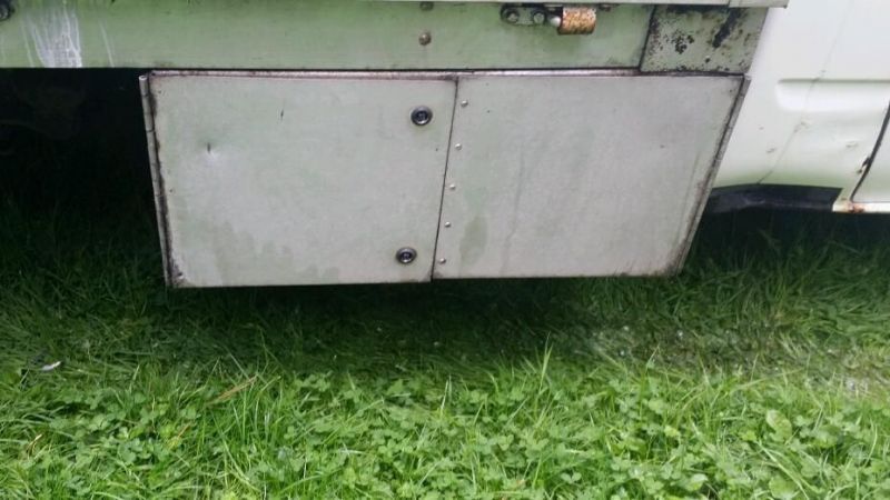 2001 Ford transit high ally dropside truck image 5