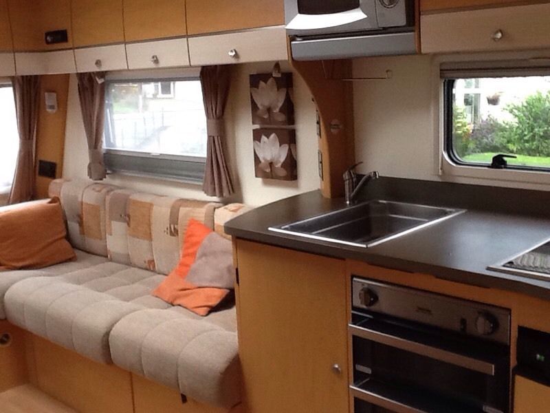 2010 Caravan Bailey Pegasus image 2