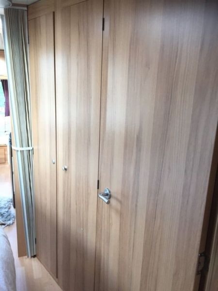 2011 Bailey Unicorn Valencia 4berth fixed bed image 5