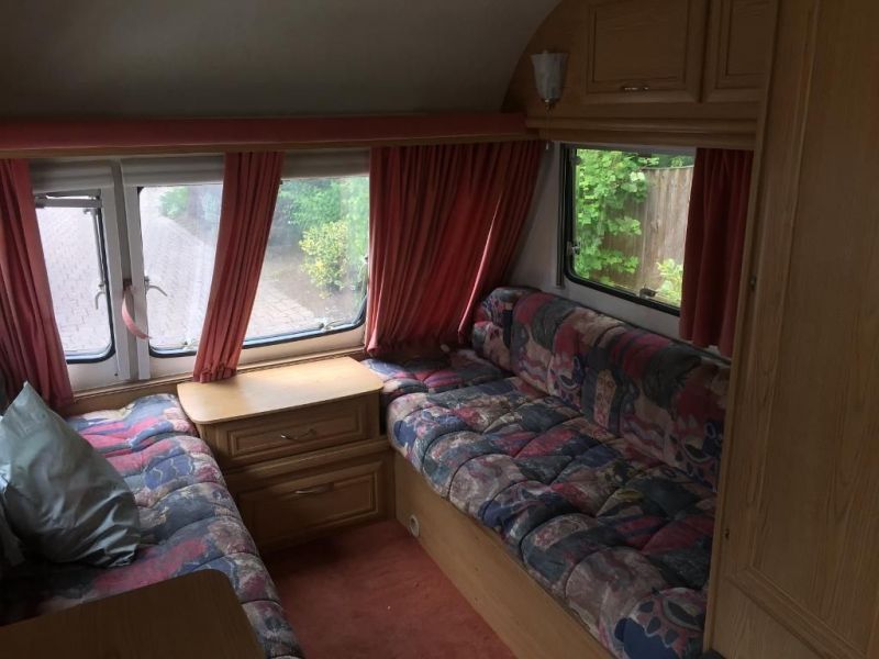 1998 Avondale Dart 380/2 Super cheap ! + awning image 3