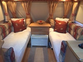 2002 Bailey Pageant Champagne - 4 berth image 5