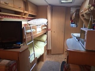 2002 Bailey Pageant Champagne - 4 berth image 6