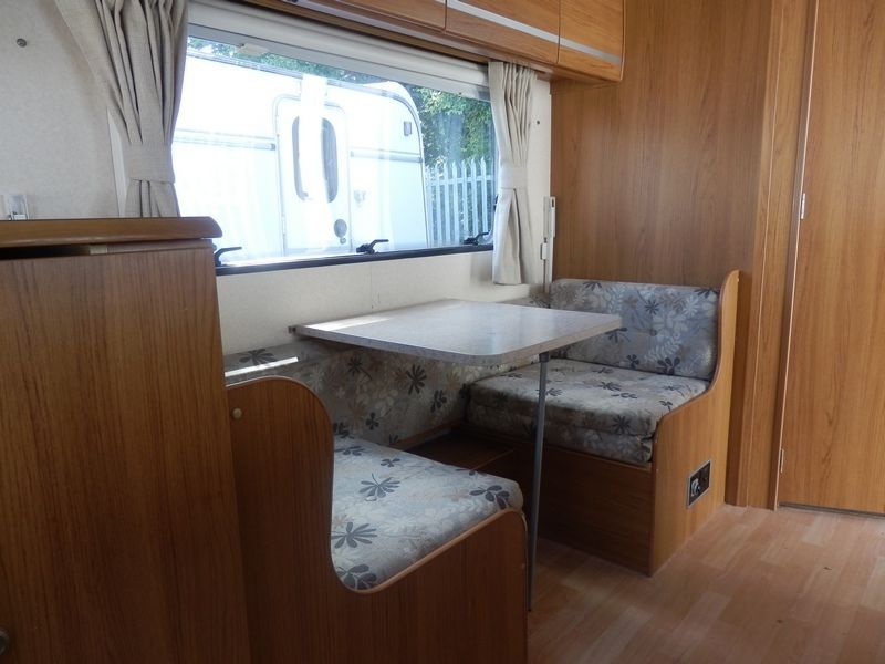 2008 Bailey Pageant Champagne image 5