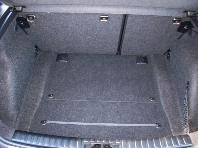 2007 BMW 1 SERIES 2.0 118d SE 5dr Service History image 6