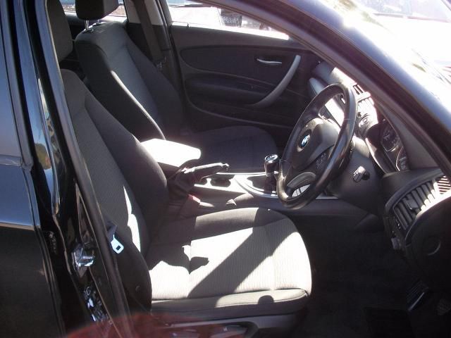 2007 BMW 1 SERIES 2.0 118d SE 5dr Service History image 8