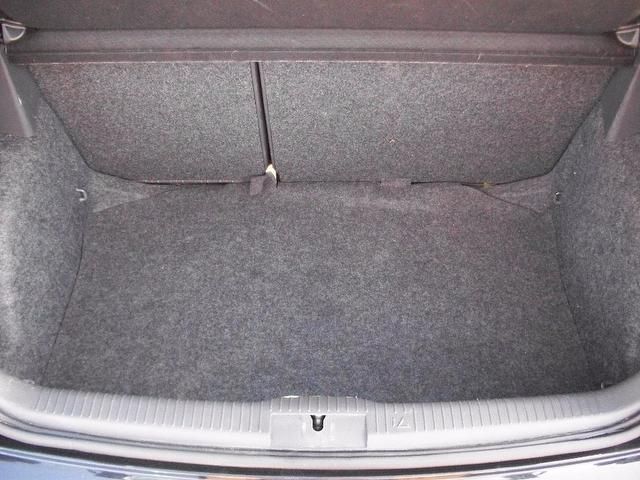 2007 Volkswagen Polo 1.2 S 5dr Low Insurance image 5