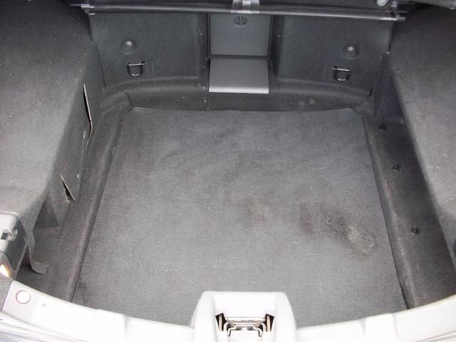 2006 Vauxhall Astra 1.6 i 16v Twin Top 2dr Low Mileage image 6