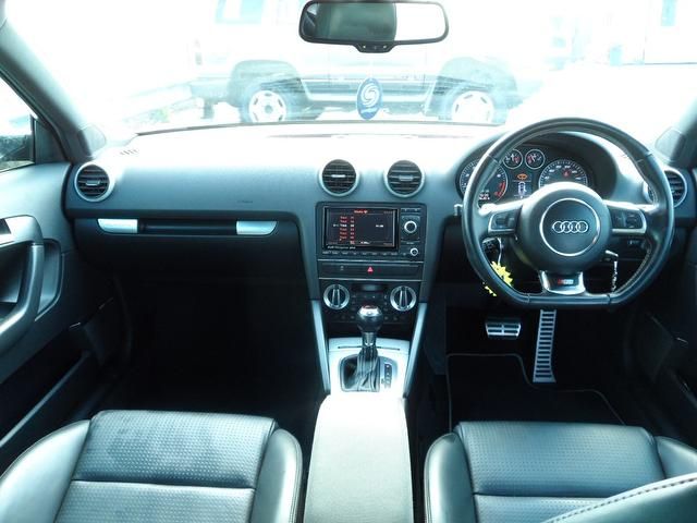 2011 Audi S3 2.0 TFSI Sportback S Tronic Quattro 5dr PRISTINE CONDITION!! image 4