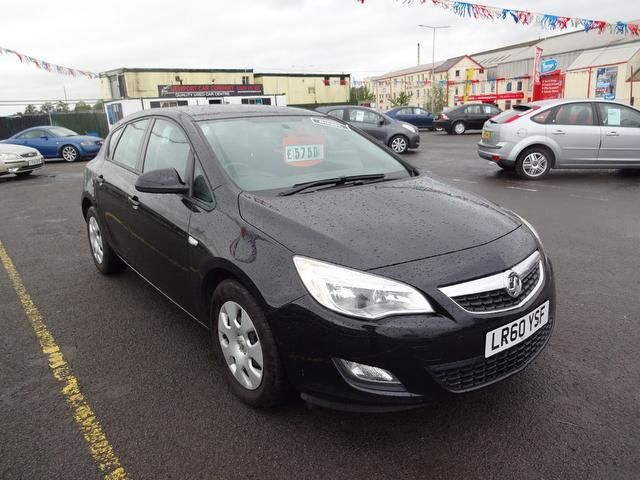 2010 Vauxhall Astra 1.7 CDTi ecoFLEX 16v Exclusiv 5dr JUST ARRIVED!!! image 1