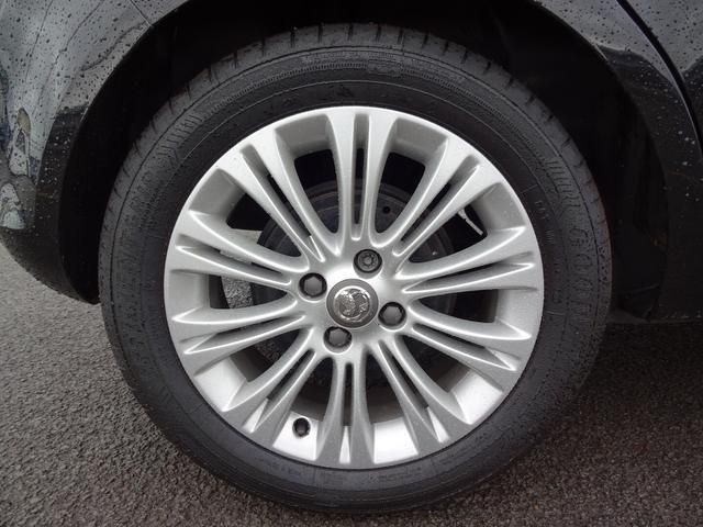 2011 Vauxhall Corsa 1.4 i 16v SE 5dr (a/c) JUST ARRIVED!!! image 7