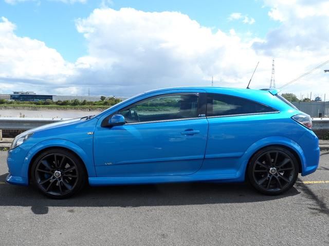 2006 Vauxhall Astra 2.0 i 16v VXR Sport Hatch 3dr VERY CLEAN, ARDEN EDITION image 3
