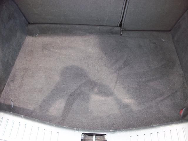 2006 Ford Focus 1.6 Ghia 5dr Full History 8 Stamps image 6