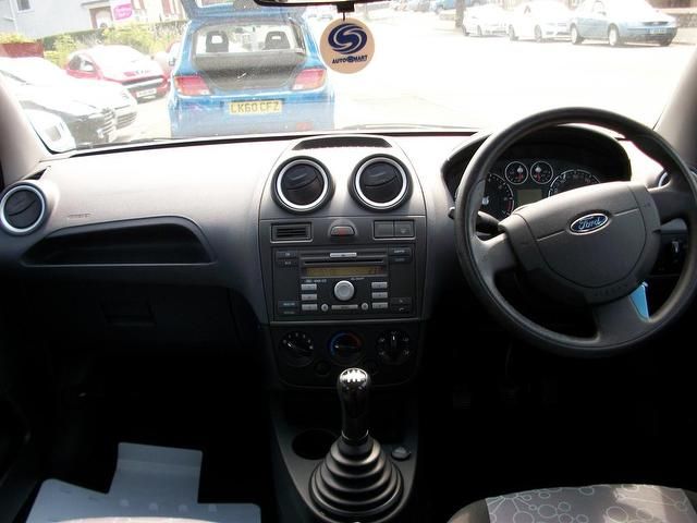 2006 Ford Fiesta 1.25 Style 5dr 1 Owner, Low Mileage image 7